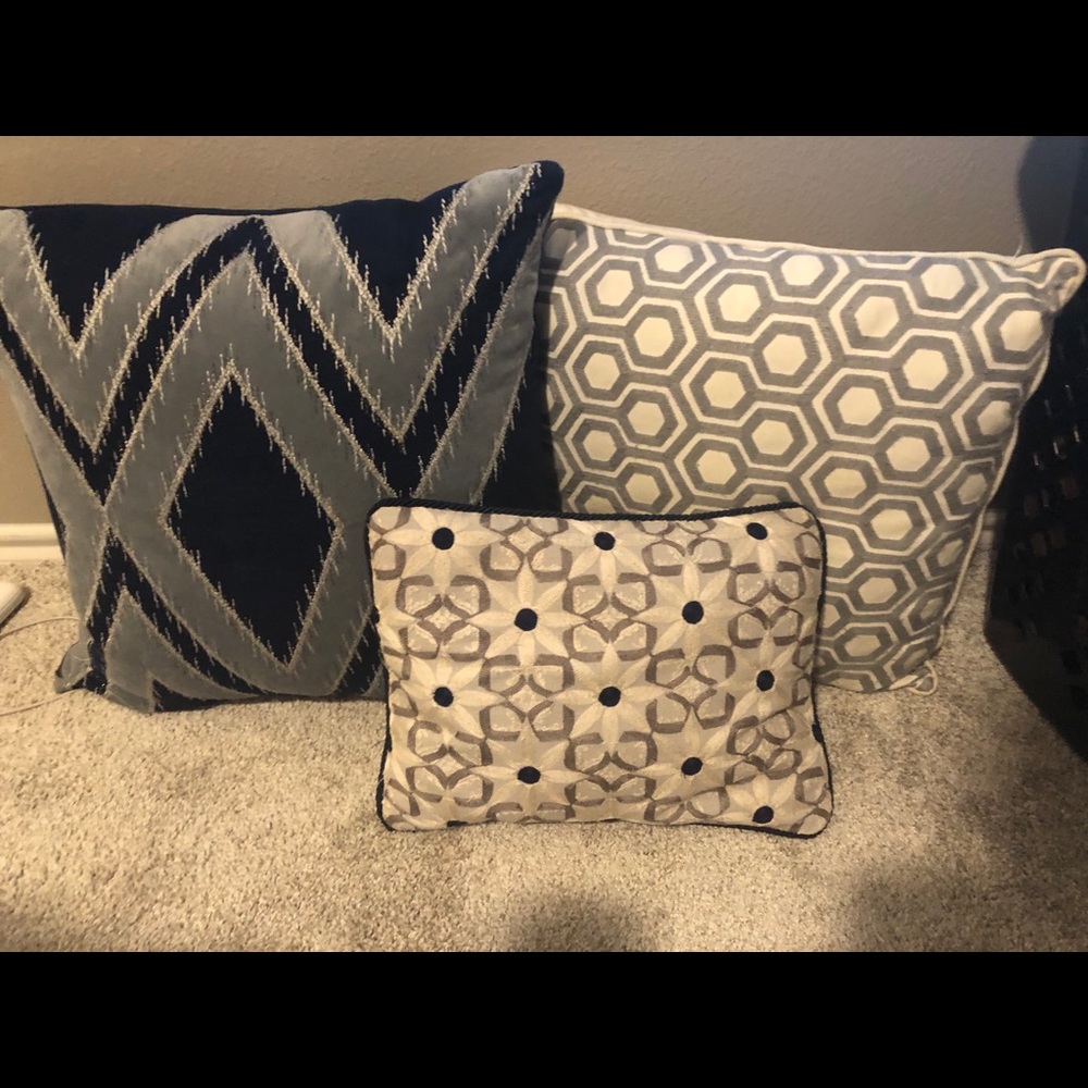 Throw pillows